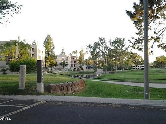 2nd image of 5102 N 31st Pl Unit 437