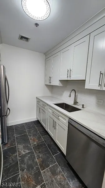 1 bed, $2,800 — Photo 2