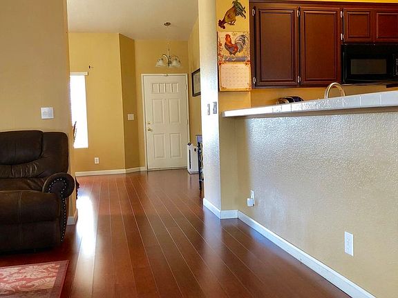 4th image of 2119 E Avenue K3