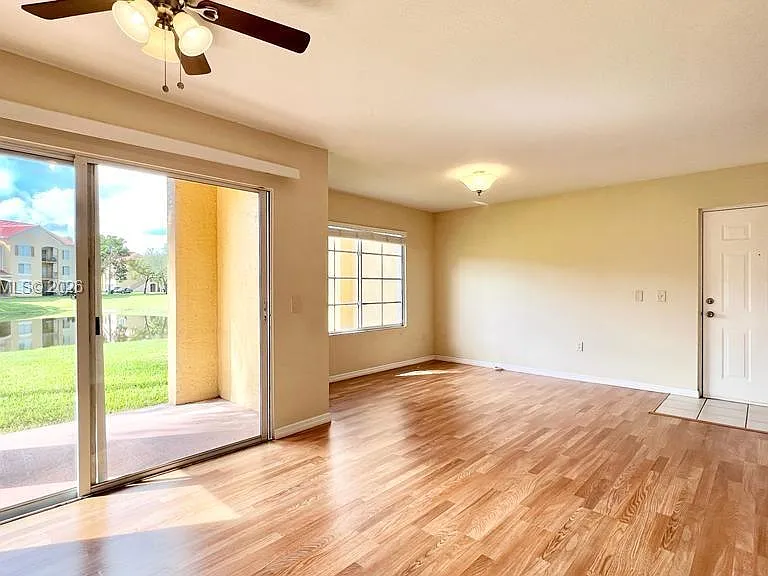 4220 San Marino Blvd #104 — Photo 9