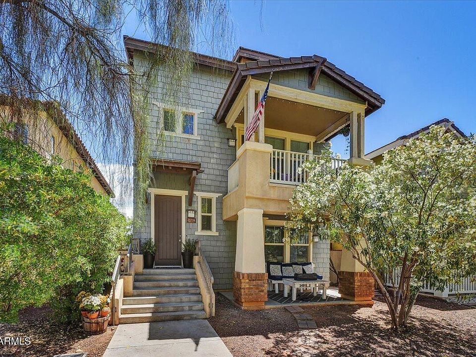 1st image of 20724 W MAIDEN Lane