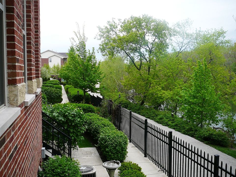 1st image of 3205 N Rockwell St