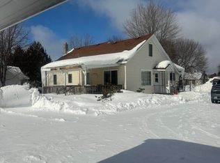 203 W Avenue D, Newberry, MI 49868