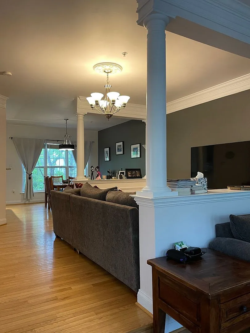Three Bedroom Townhouse on Eisenhower Avenue, Alexandria — Photo 4