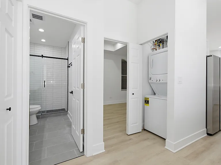 1838 N Damen Ave #2F — Photo 13