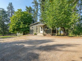 10609 N Cliff House Rd, Hauser, ID 83854