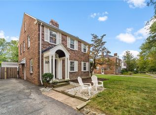 17318 Scottsdale Blvd, Shaker Heights, OH