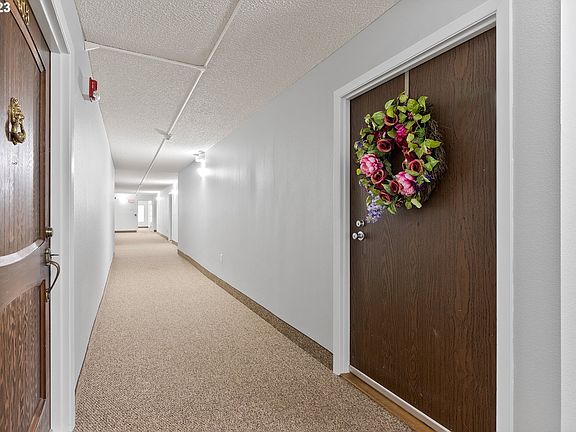 3rd image of 5565 E Evergreen Blvd APT 3406