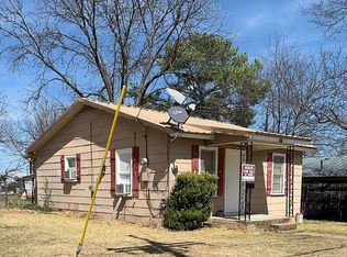 225 E Reynosa Ave, De Leon, TX 76444