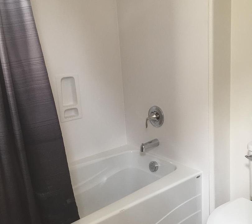 1st image of 5042 Bonanza Dr
