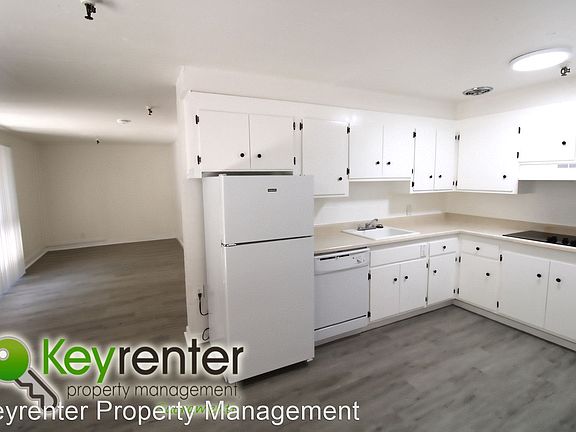 2nd image of 2320 P St APT 101