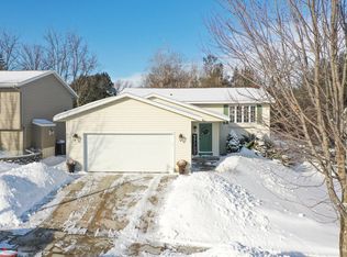 735 50th Ave NW, Rochester, MN 55901