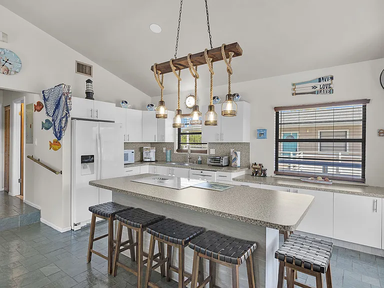 22652 La Fitte Dr — Photo 16