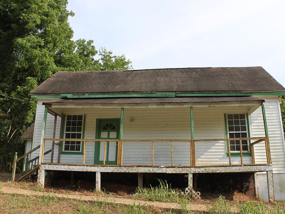 1st image of 120 Jeffie Russell Cir