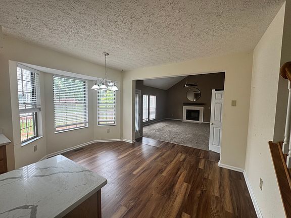 2nd image of 5698 Grantham Ln