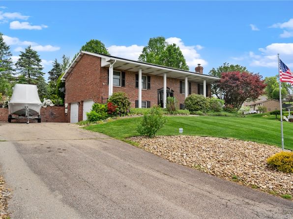 56 Russ St S, Uniontown, PA 15401