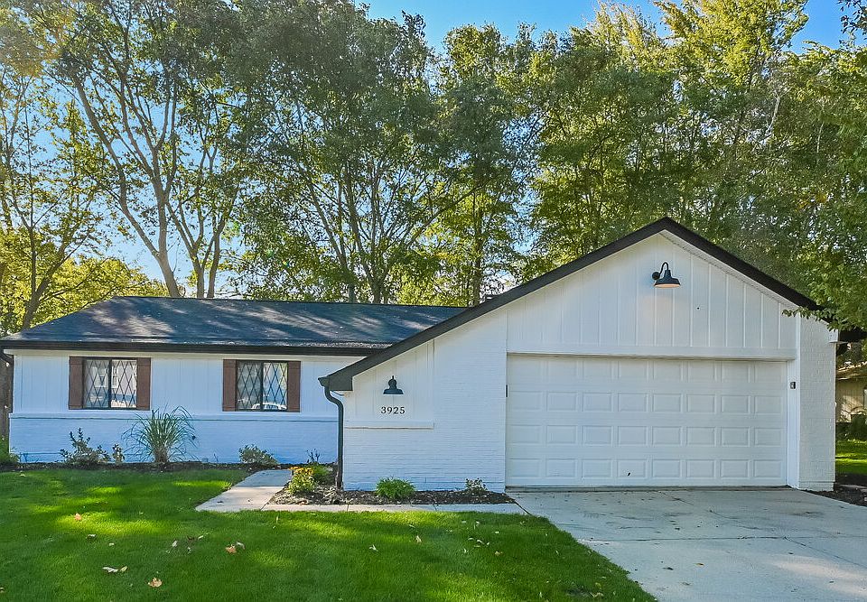 1st image of 3925 Pebble Creek Dr