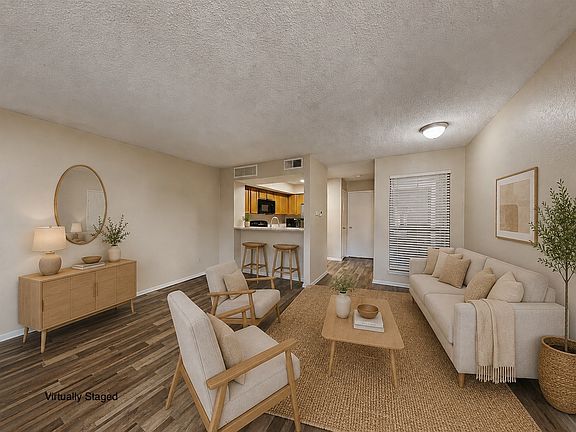 2nd image of 9811 Walnut St #108