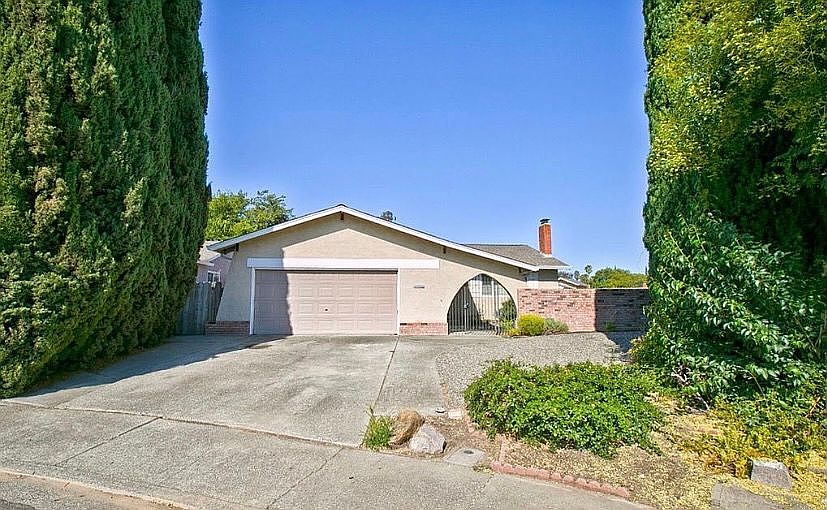 1st image of 2370 Whittier Pl
