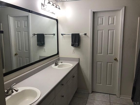 4th image of 5602 Chanterelle Cir