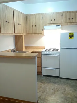 Rented by Susan J. Conaway, LREB | media 3