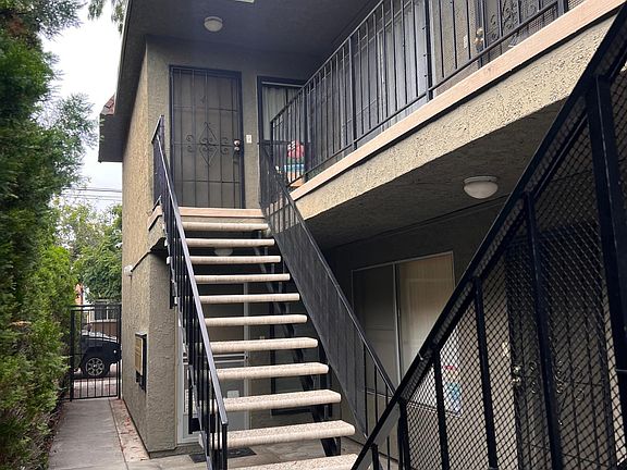 2nd image of 2132 E Florida St APT 6