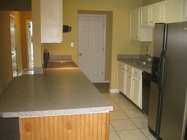 1664 Crossen Way — Photo 5