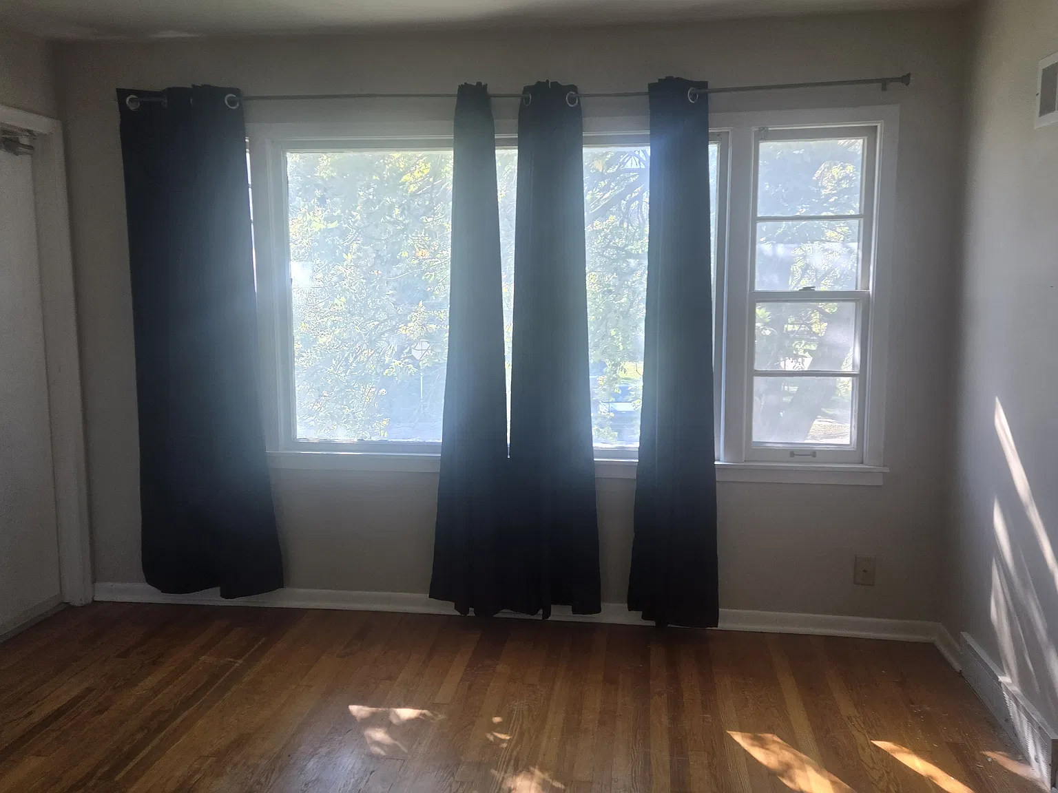 2528 South St — Photo 4