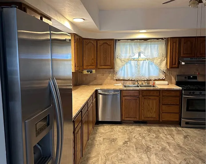 2715 Jackson Ave #1 — Photo 11