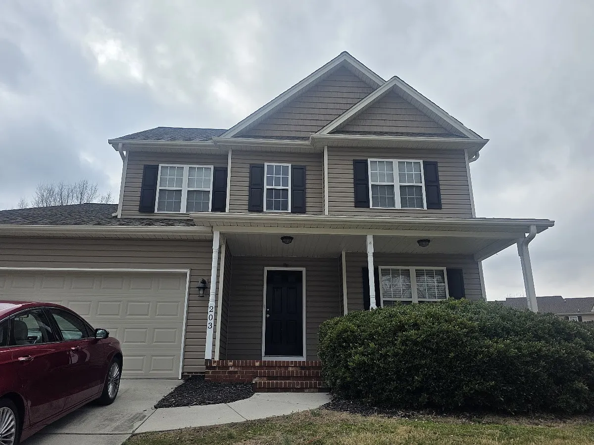 Building Photo - 203 Brighton Village Ln