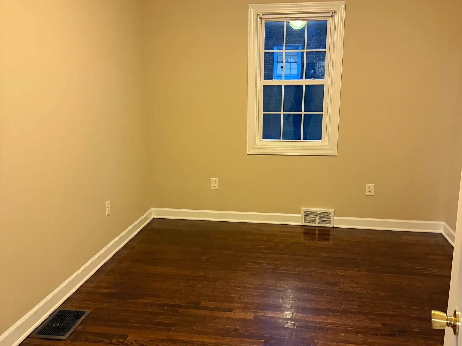 3 bed, 1201 sqft, $1,525 — Photo 4