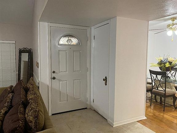 4th image of 1317 Mullins Dr
