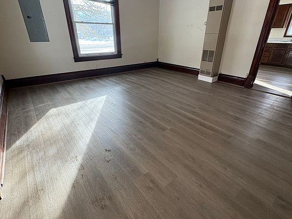 4th image of 16721 S 3rds St