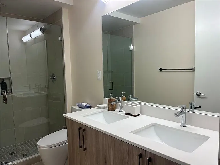 26600 Rosewood Point Dr #102 — Photo 24