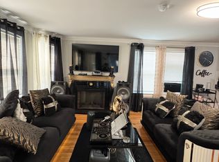 41 Howe St #1, Dorchester, MA 02125