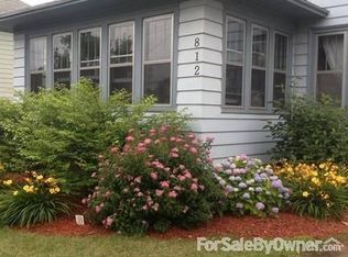 812 N Front St, Marquette, MI 49855