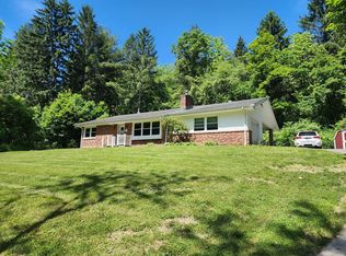 11496 Standing Stone Rd, Huntingdon, PA 16652
