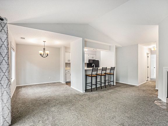 4th image of 1103 Ambertrace Ln APT 4