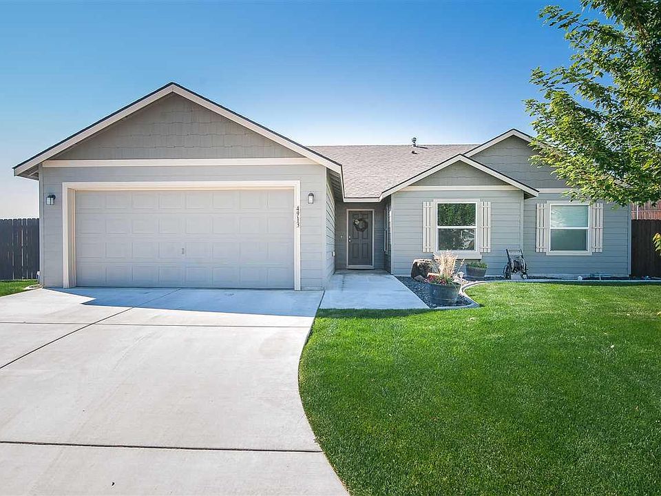 1st image of 4913 Blue Sage Ln