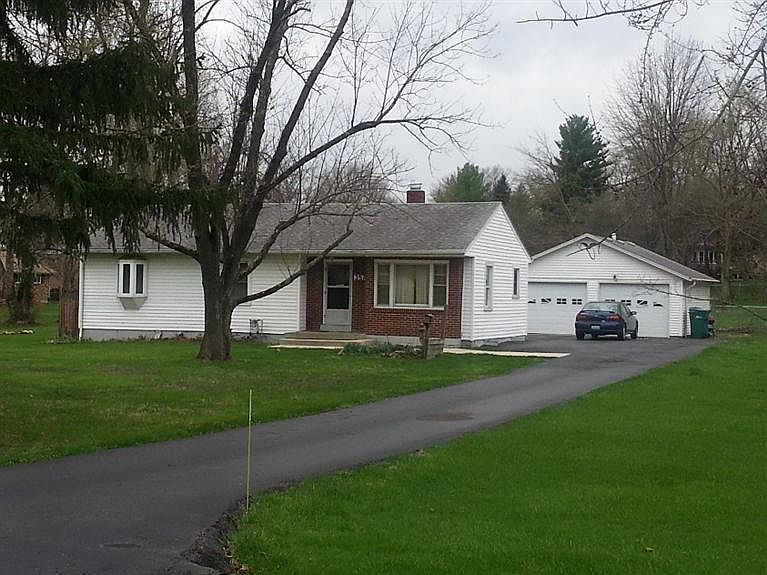 2nd image of 3571 Cedarwood Ln