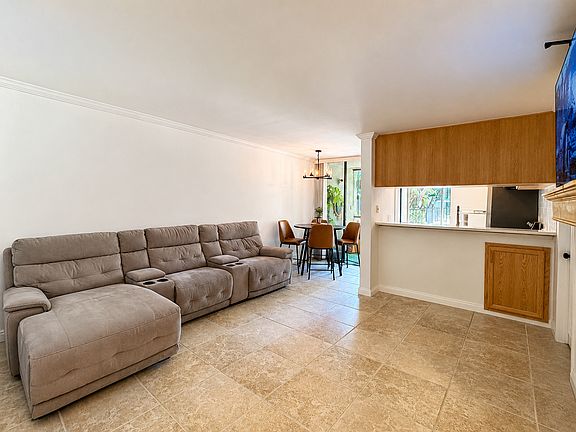 4th image of 6930 Hyde Park Dr Unit 108