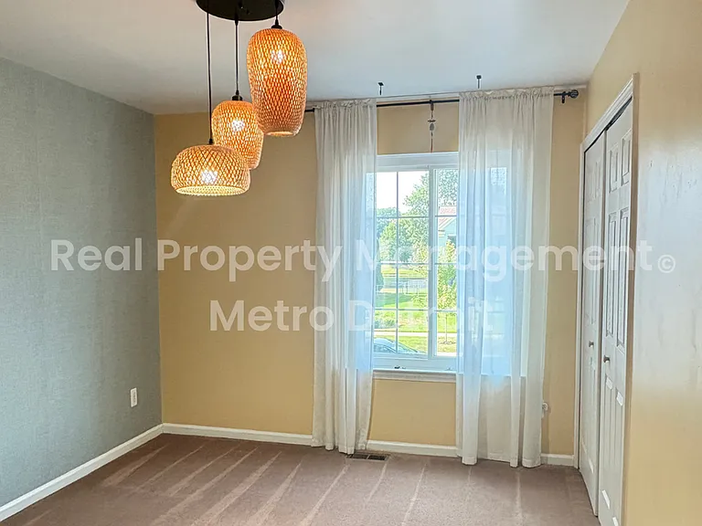 6994 York St — Photo 12