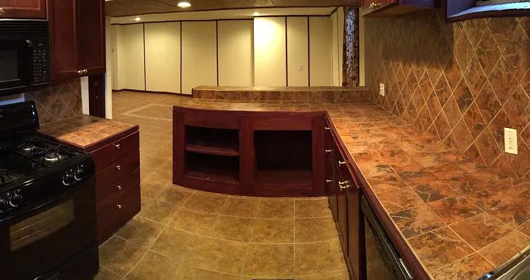 lower level kitchen