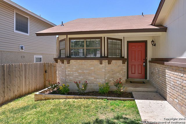 1st image of 9558 Cloverdale