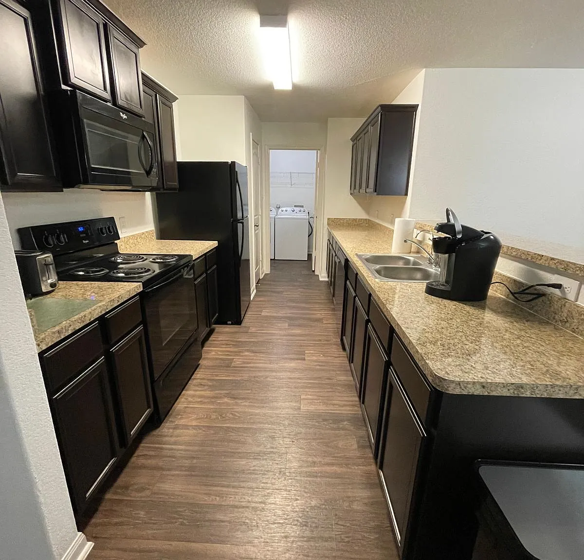 1525 Breanna Lane - Unit 2 — Photo 4
