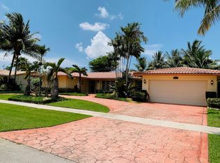 5010 Jackson St, Hollywood, FL 33021