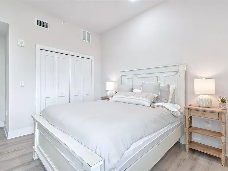 19505 Gulf Blvd #404 — Photo 31