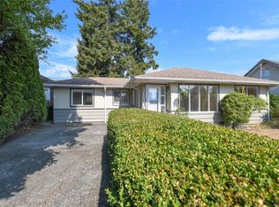 577 17th St, Courtenay, BC V9N 1Y9