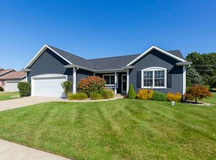 13835 Green Meadow Ct, Granger, IN 46530