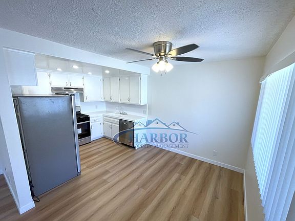 4th image of 744 S Walker Ave APT 2